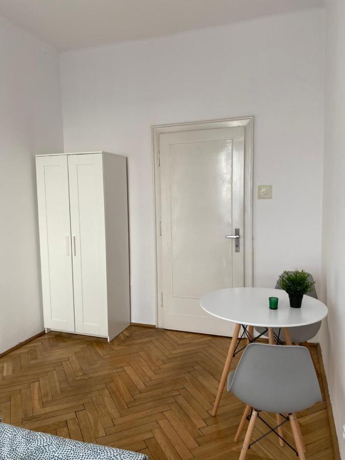 Best View Old Town Rooms Краков Экстерьер фото